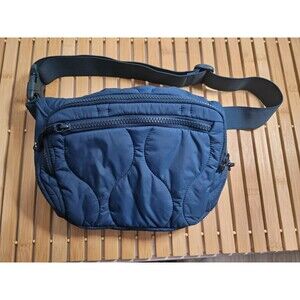 Overview Vera Bradley Featherweight sling backpack  belt bag dusty Blue Nwot